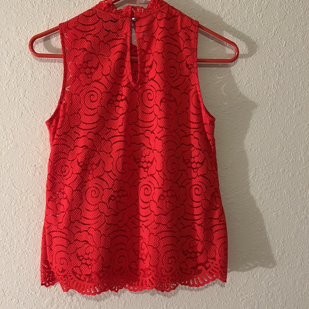Banana Republic sleeveless lacy shell top - Picture 7 of 10